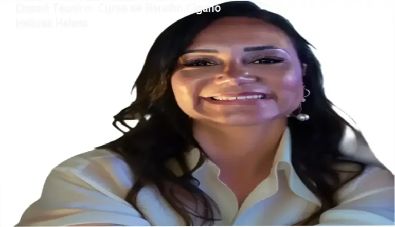 Dossiê Técnico: Curso de Baralho Cigano Heloisa Helena 1 Curso de Memorização PDF Estudo técnico de tiragens do Baralho Cigano no curso de Heloisa Helena